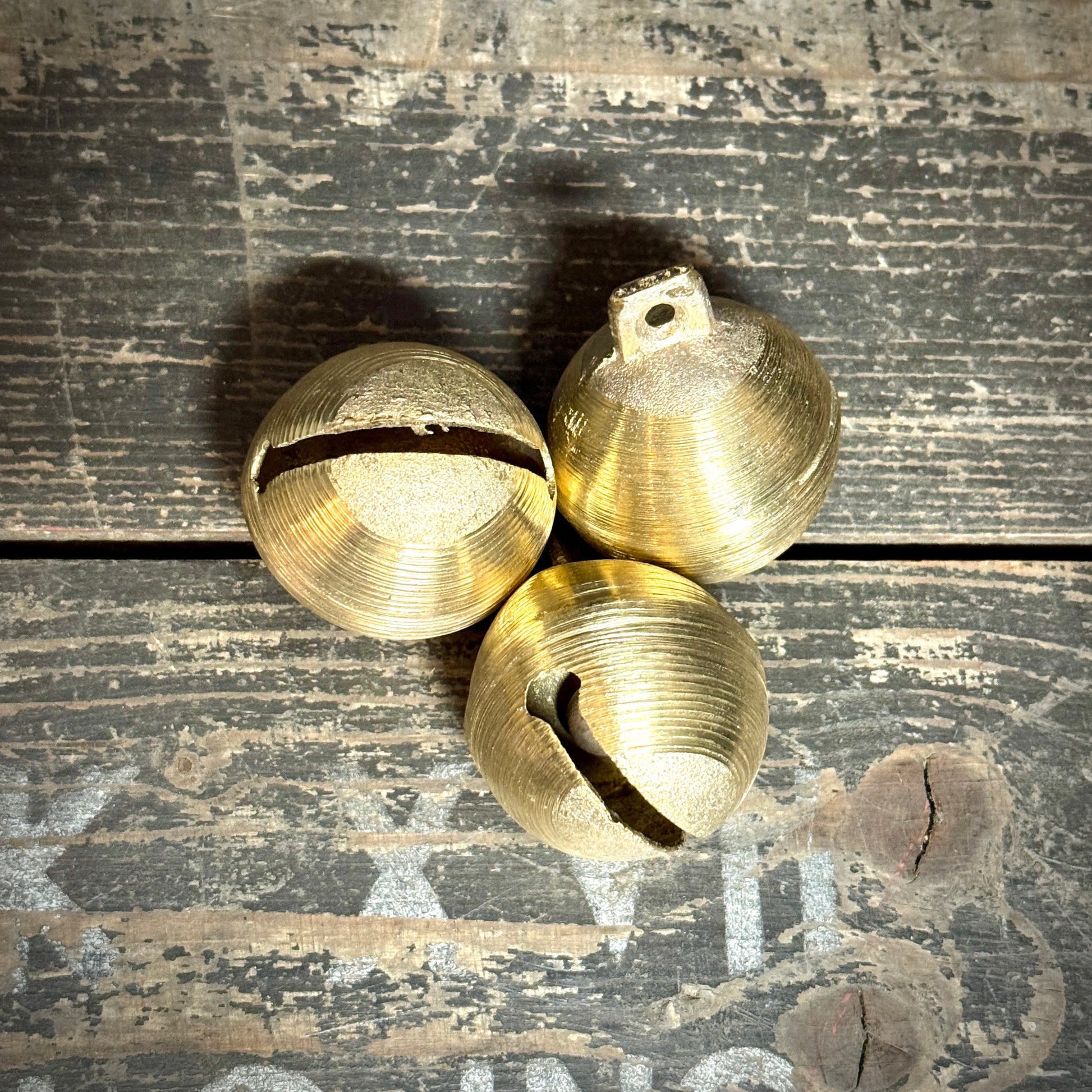 Metallschelle Goldoptik